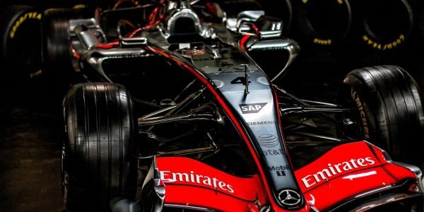 Make1m McLaren: Exploring the Pinnacle of Luxury and High-Performance Engineering